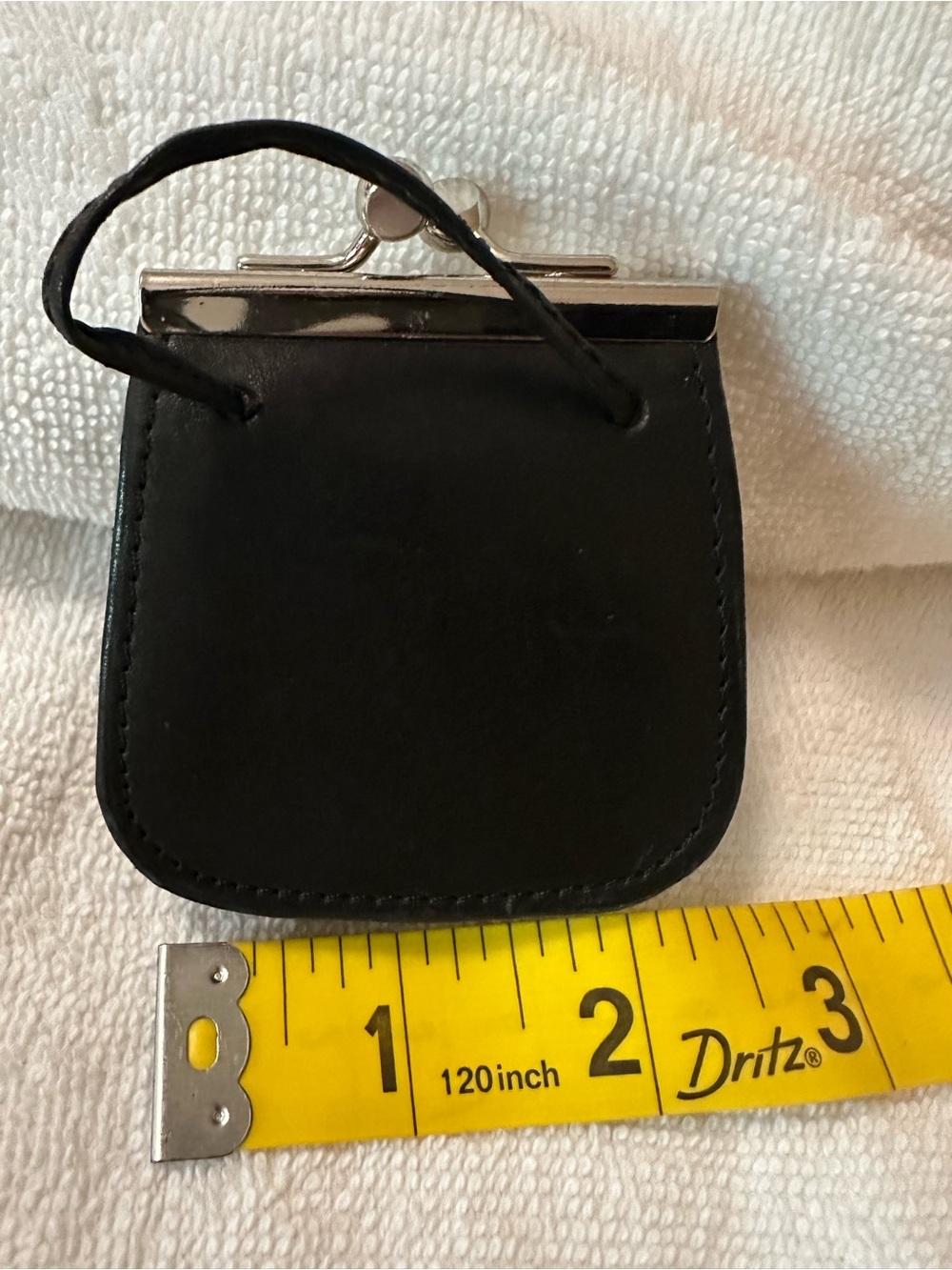 Wilsons Leather Coin purse Black Mini Kiss-Lock Wristlet